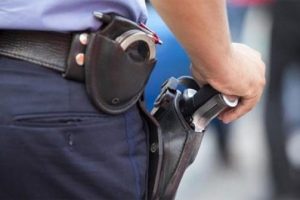 Sahte polislere dikkat!