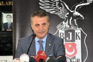 Fikret Orman "&Ccedil;arşı"yı topa tuttu!