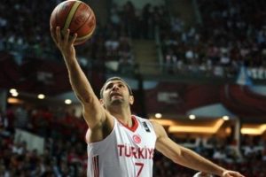 &Ouml;mer Onan'dan &ccedil;arpıcı a&ccedil;ıklamalar!