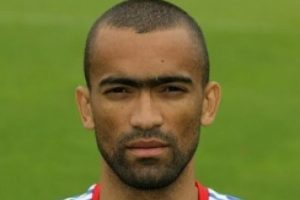 Bosingwa Portekiz'e d&ouml;nd&uuml;