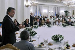 Alevilerden iftar davetine ret!