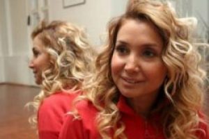 Yonca Evcimik'e eski sevgiliden taciz