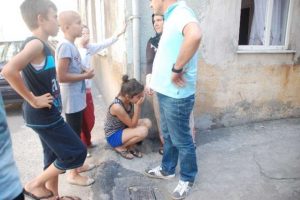 &Ouml;nce sevgilisini &ouml;ld&uuml;rd&uuml; sonra kendini