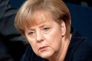 Merkel'den sel mağduru Fischbeck kentine ziyaret