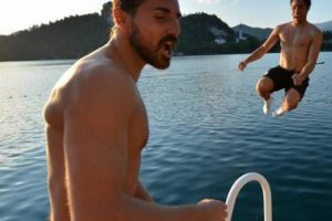 Galatasaraylı futbolcular, g&ouml;lde y&uuml;zd&uuml;