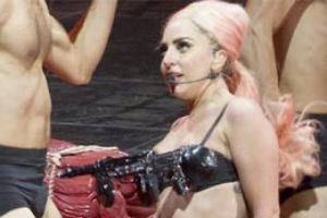 Lady Gaga'nın serveti listeleri alt&uuml;st etti