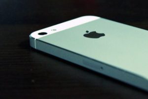 iPhone 5S'in &ccedil;ıkış tarihi ertelendi