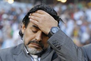 Maradona ameliyat oldu