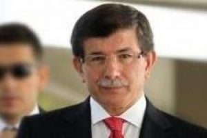 Davutoğlu'ndan &ccedil;ok taraflı &ccedil;atışma uyarısı