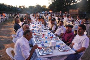 Gemlik Belediyesi vatandaşlarla iftarda buluştu