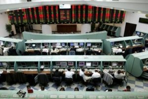 Borsa bankalar &ouml;nc&uuml;l&uuml;ğ&uuml;nde d&uuml;ş&uuml;yor