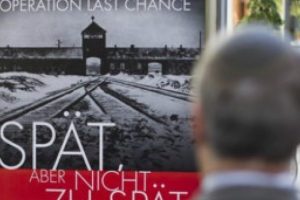 Almanya'da Nazi avı başladı