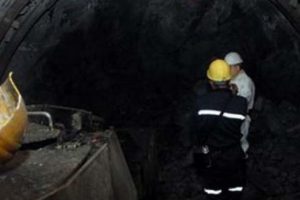 Maden ocağında g&ouml;&ccedil;&uuml;k: 1 &ouml;l&uuml;