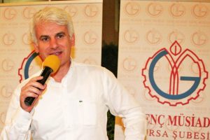 "Bizi durduramayacaklar"
