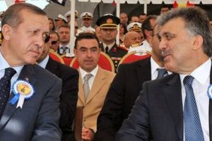 G&uuml;l ve Erdoğan'ın Twitter zaferi