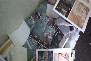 Bayrampaşa'da korsan kitap operasyonu