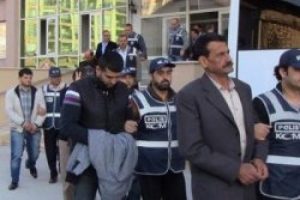 Cinci &ccedil;etesi 2 Milyon 300 bin dolar dolandırmış
