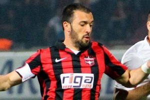 Beşiktaş Serdar'ı borsaya bildirdi