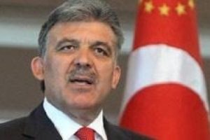 G&uuml;l'den Mansur'a Milli G&uuml;n tebriği
