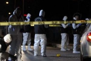 İzmir'de polis merkezine bombalı saldırı