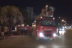 Trafo yangını oteli boşalttı