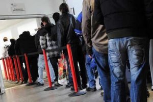Fransa'da işsizlik rekora doymuyor