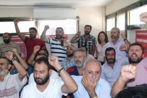 İzmir'de 7500 iş&ccedil;i yarın greve &ccedil;ıkacak