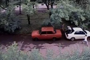 Gen&ccedil;lerin benzin hırsızlığı pahalıya patladı