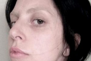 Lady Gaga'nın şaşırtan hali