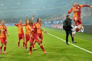 Galatasaray, David Moyes'u etkilemiş