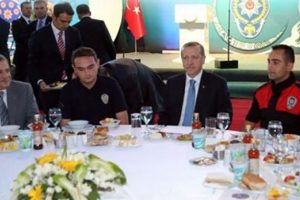 Başbakan'a ikram edidi, sipariş yağdı