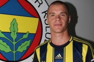 Samuel Holmen'in lisansı yok