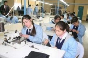 Yarım milyon &ouml;ğrenciye zorunlu meslek lisesi