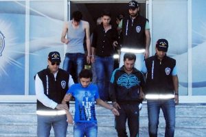 Patronlarının &ccedil;ocuğunu fidye i&ccedil;in ka&ccedil;ırdılar