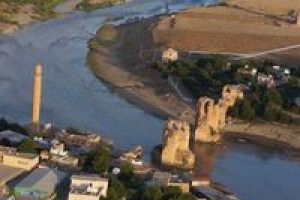 Hasankeyf havadan g&ouml;r&uuml;nt&uuml;lendi