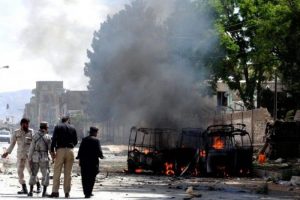 Pakistan'da bombalı saldırı: 23 &ouml;l&uuml;