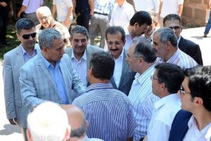 Arın&ccedil; merhum aile fertleri i&ccedil;in mevlit okuttu