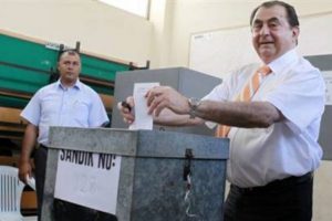 KKTC'de başbakan meclis dışı kaldı