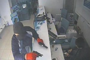 Banka soyduran dramda tahliye kararı