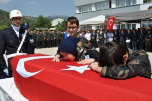 Şehit polise son g&ouml;rev