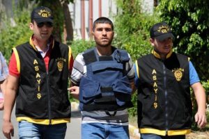 'Nişanlımı geneleve satmak istediği i&ccedil;in &ouml;ld&uuml;rd&uuml;m'
