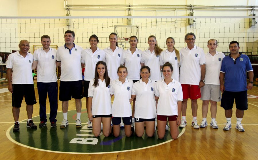 Sultanlar top başı yaptı