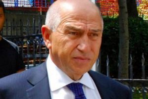 Nihat &Ouml;zdemir neden medyaya girdi?