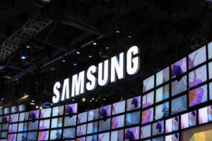 Samsung rakiplerini kıskandırmaya devam ediyor