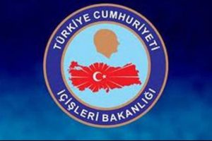 Baş&ouml;rt&uuml;l&uuml; kadına saldırı iddiasına yanıt