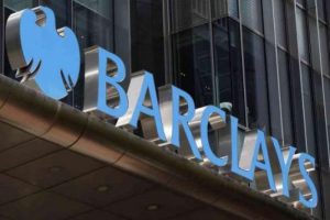 Sermaye arttırımı Barclays'i vurdu
