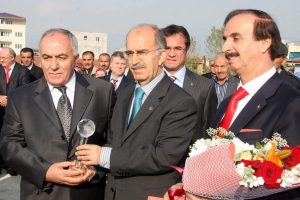 Bursa'da hayırseverlerin isim tepkisi