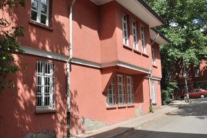 Devlet Mahallesi d&ouml;n&uuml;ş&uuml;yor