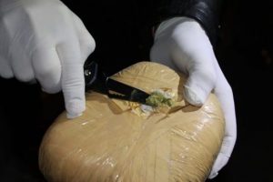 Bulaşık makinalarının i&ccedil;inden uyuşturucu &ccedil;ıktı