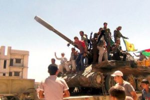 PYD'den tanklı g&ouml;vde g&ouml;sterisi